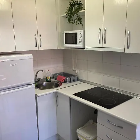 Costa Holidays Downtown Apartment